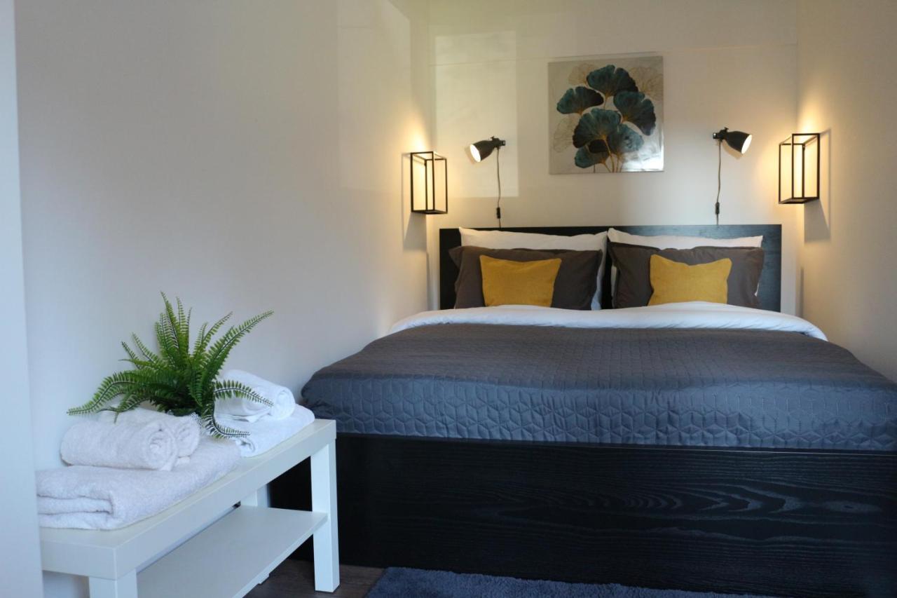 Luca, Digital Nomad Getaway Studio Apartment Zagreb Extérieur photo